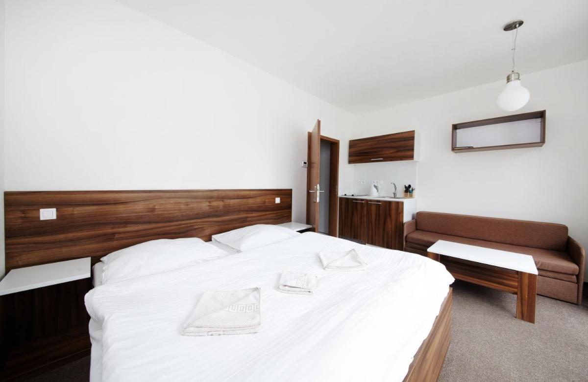 Luxusni Horsky Apartman Primo U Sjezdovky Kouty Loučná nad Desnou Buitenkant foto